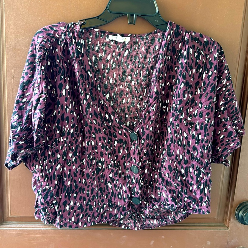 Button up cropped shirt